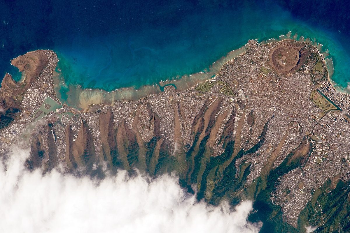 Honolulu and the south shore of Oahu photographed from the International Space Station during Expedition 47